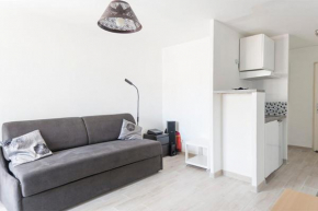 Design studio with BALCONY in MARSEILLE